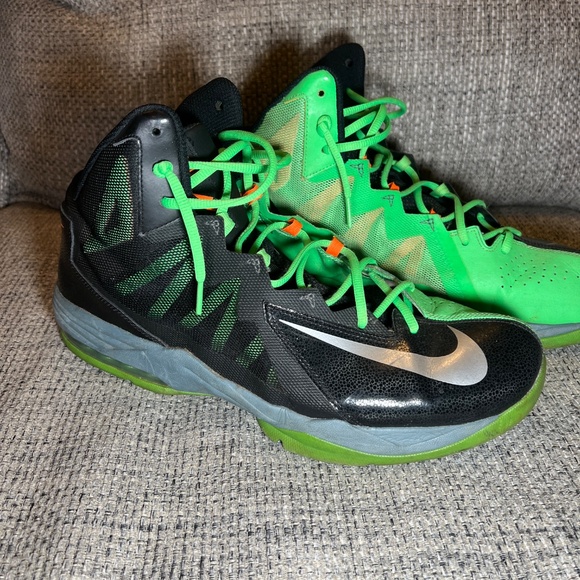 Nike Mens Air Max Stutter Step 2 - Picture 2 of 8